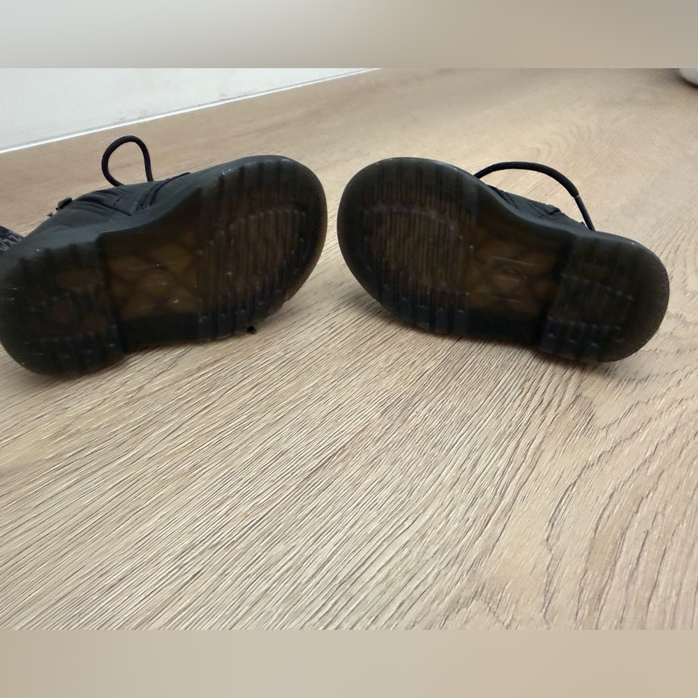 Baby/Toddler Vans Sneakers, gap ballet flats and Doc Martens - Size 4 & 5 - Picture 5 of 13